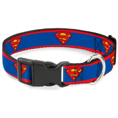 Superman mintás kutyanyakörv – Erős, amerikai műanyag csattal